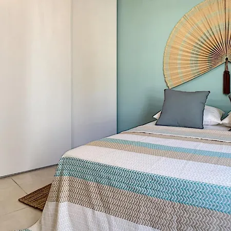 Centre, Lumineux T3 6 Pers Terrasse Wifi Pkg Clim Apartment Antibes