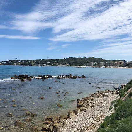 Centre, Lumineux T3 6 Pers Terrasse Wifi Pkg Clim Apartment