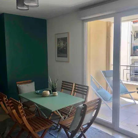 Centre, Lumineux T3 6 Pers Terrasse Wifi Pkg Clim Apartment *